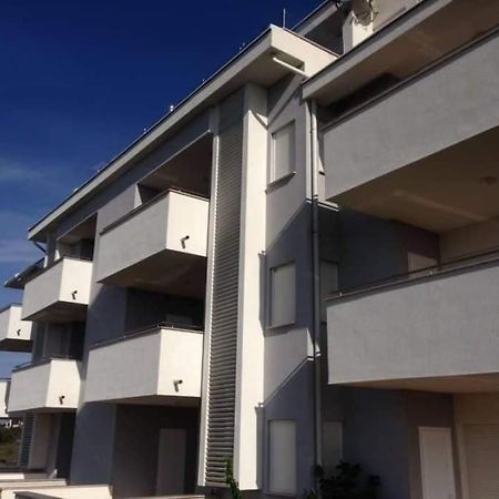 Islando 3 Apartment Novalja Exterior foto